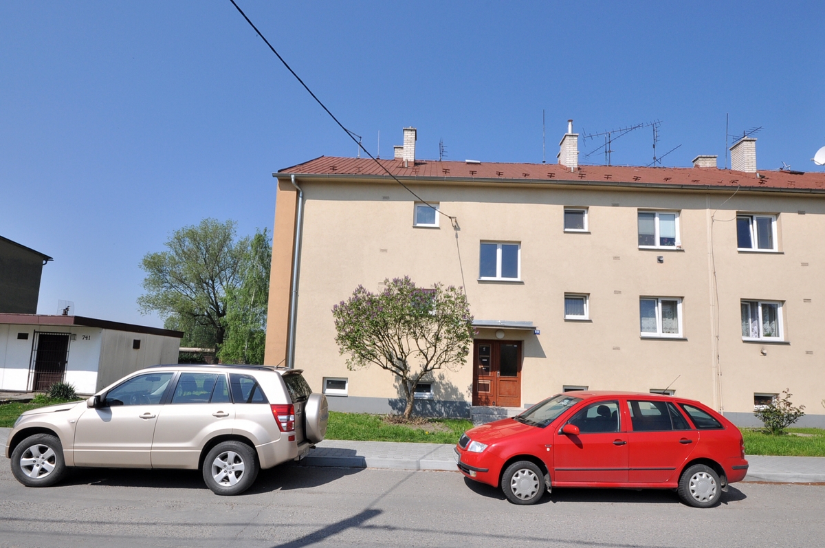 Mládežnická 519