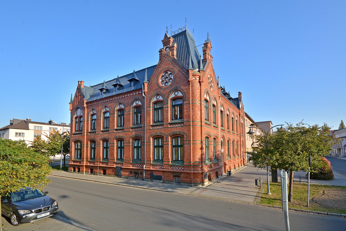 nám. T. G. Masaryka 225