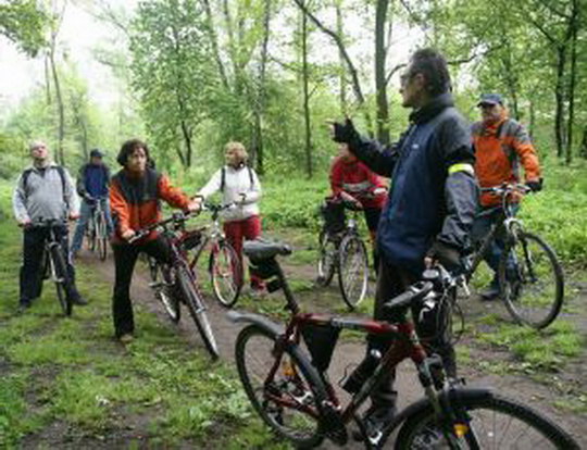 Bohumínští úředníci objížděli město na bicyklech