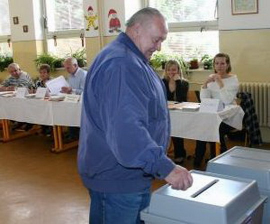 S přenosnými urnami půjdou v Bohumíně za zaplavenými lidmi