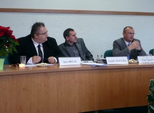 Tisková konference vedení města: vyhláška k Dolní Lutyni stále neexistuje!