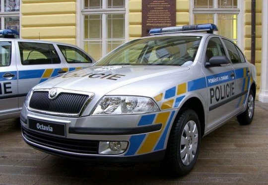 Mladík krádežemi ohrožoval provoz na železnici, možná ještě dnes půjde do vazby