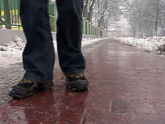 O víkendu čekejte dešťové a možná i sněhové srážky, udeří silná ledovka