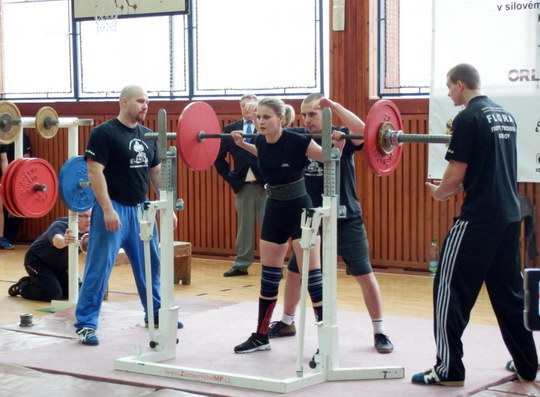Kristýna Trexlerová je nadějným talentem oddílu silového trojboje TJ Viktorie