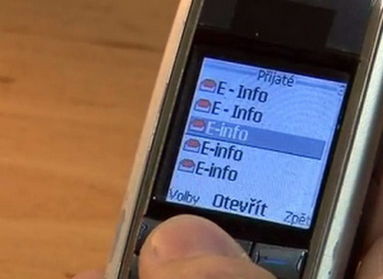 E-info udržuje krok s dobou a komunikuje i s virtuálními mobilními operátory