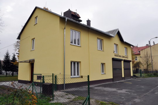 Opravená požární zbrojnice prošla zatěžkávací zkouškou