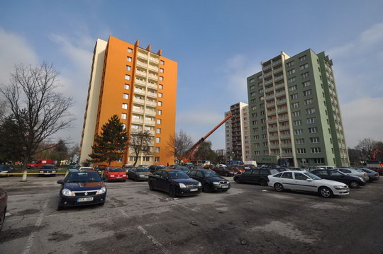 Dva městské věžáky září novotou, kromě lidí v nich bydlí chránění rorýsi a netopýři