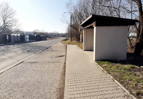 Opraví autobusový záliv Vrbice - čerpací stanice, v obou směrech