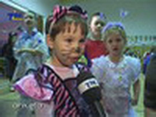 Maškarní karnevaly - show video