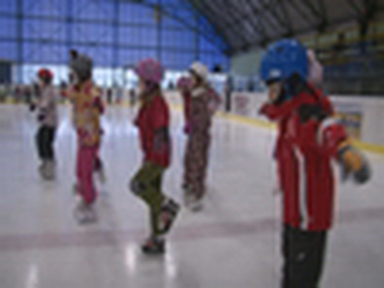 Škola bruslení Bospor - show video