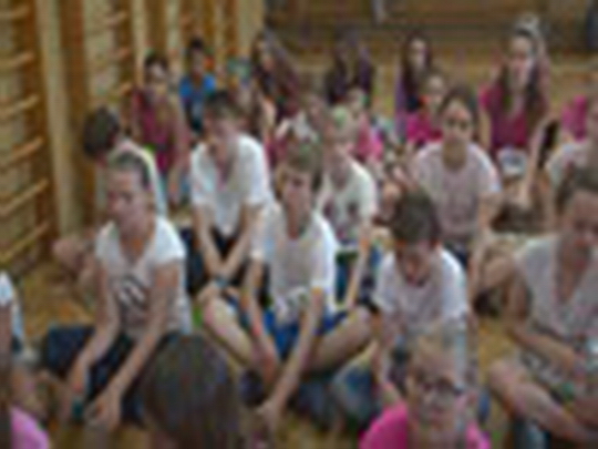 Cup-song a Olympijský běh - show video