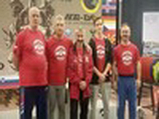 Powerlifting Raspberry na MS v Maďarsku - show video