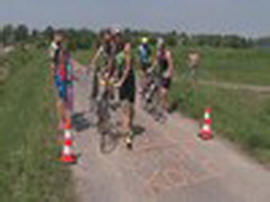 Ocelácký triatlon u Vrbického jezera - show video
