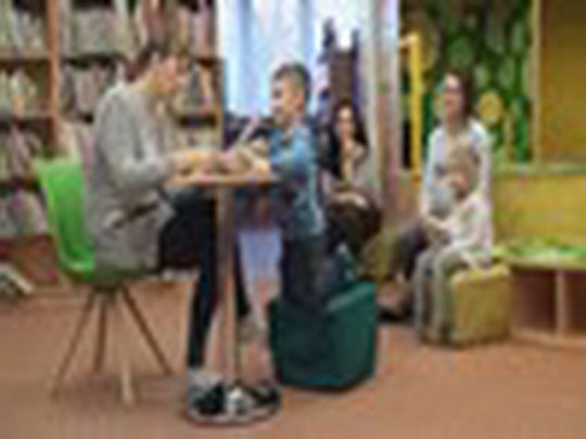 Originální pohádky vymysleli rodiče a děti společně - show video