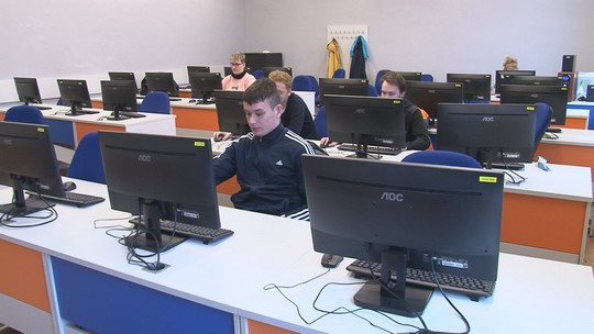Střední škola Bohumín má pestrou škálu oborů - show video