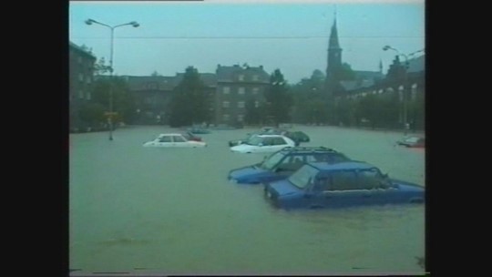 Čtvrtstoletí od povodně v červenci 1997 - show video