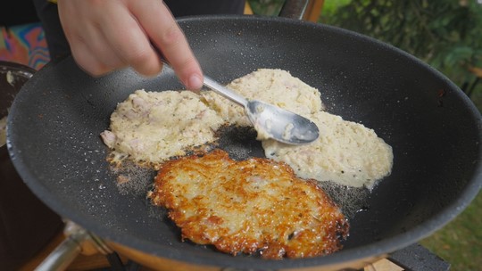 Skřečoní voněly bramboráky, food festival nabídl soutěž - show video