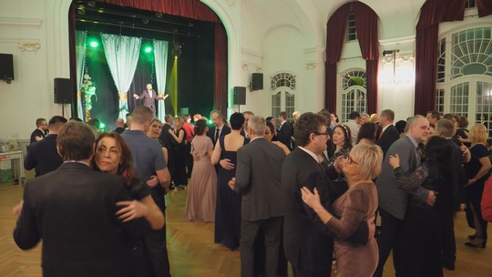 24. Reprezentační ples Bohumína s Vláďou Hronem - show video