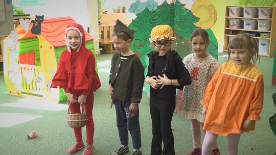 Pohádkový mini festival v MŠ Nerudova - show video