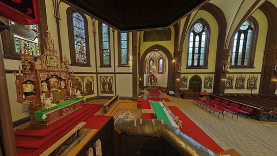 Catholic church of Divine Heart of the Lord - Interior - Show virtual view