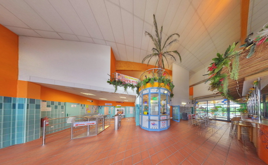 Aquacentre - Entrance hall - Show virtual view